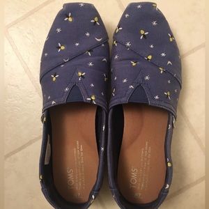 Glow in the Dark Toms